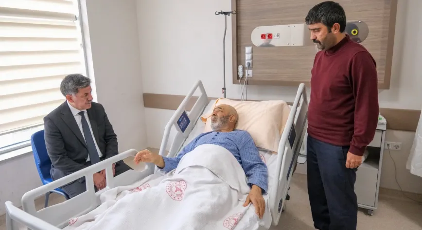 Başkan Aksun’dan Hastanede Anlamlı Ziyaret