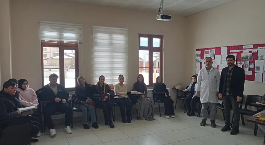 Çayırlı’da KPSS Hazırlık Kursuna Yoğun İlgi