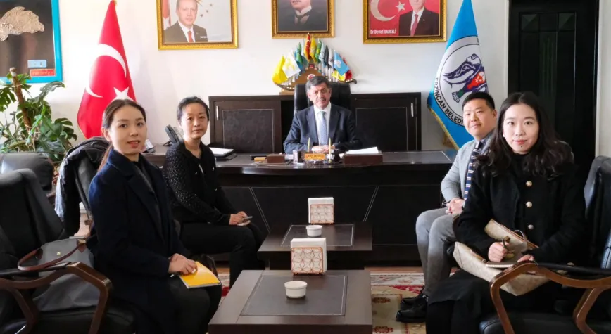 Çin Büyükelçiliği Heyetinden Belediyeye Ziyaret
