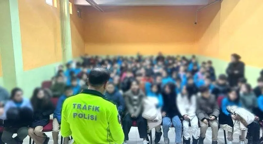 Çocuk Polisi Öğrencilerle Buluştu: 260 Öğrenciye Güvenlik Eğitimi