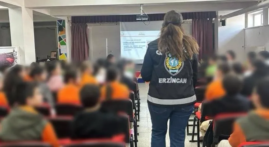 ÇOCUK POLİSİNDEN ÖĞRENCİLERE BİLGİLENDİRME EĞİTİMİ
