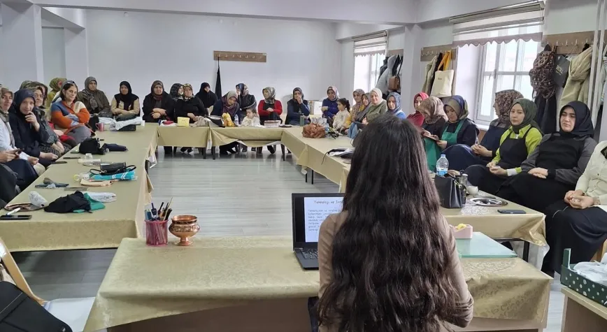 ERMEK Kursiyerlerine Bağımlılık ve Şiddetle Mücadele Eğitimi