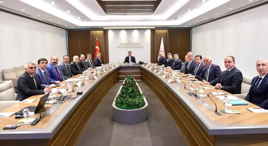 Erzincan İçin Ankara’da Kentsel Dönüşüm Ve Yatırım Görüşmesi