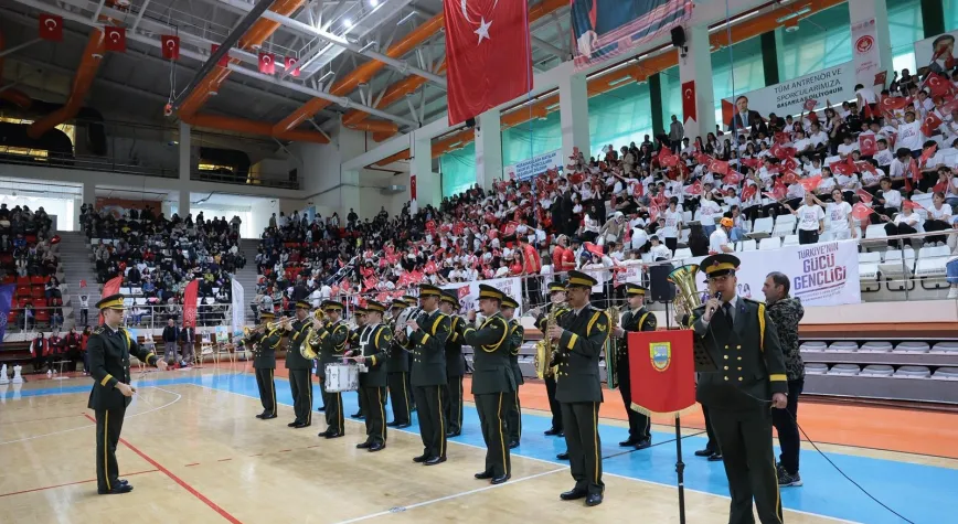 Erzincan’da 19 Mayıs Bayramı Büyük Coşkuyla Kutlandı