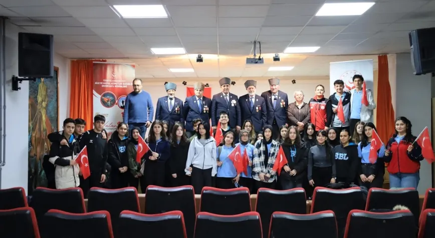 Erzincan’da Anlamlı Buluşma: Şehit Yakınları ve Gaziler Öğrencilerle Bir Araya Geldi
