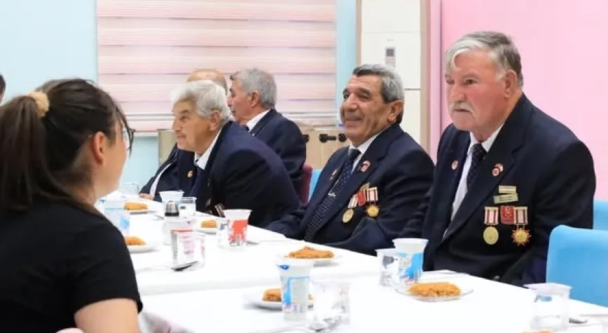 Erzincan’da Gazilerden Gençlere Vatan ve Fedakârlık Mesajı