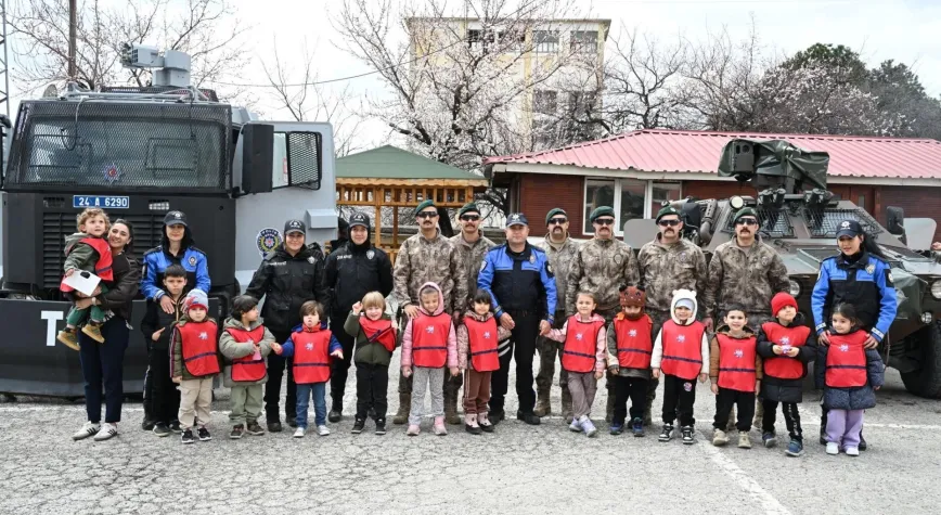 Erzincan’da Miniklerden Polis Haftası’na Anlamlı Ziyaret