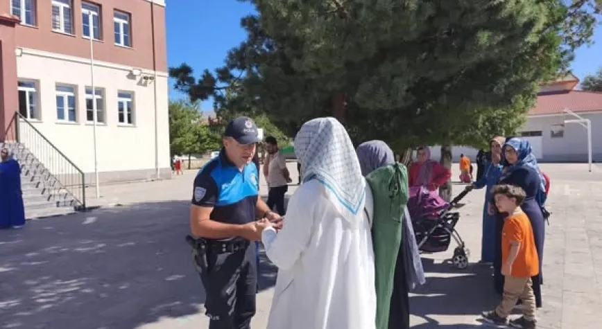 Erzincan’da Öğrenci Velilerine Okul Güvenliği Bilgilendirmesi
