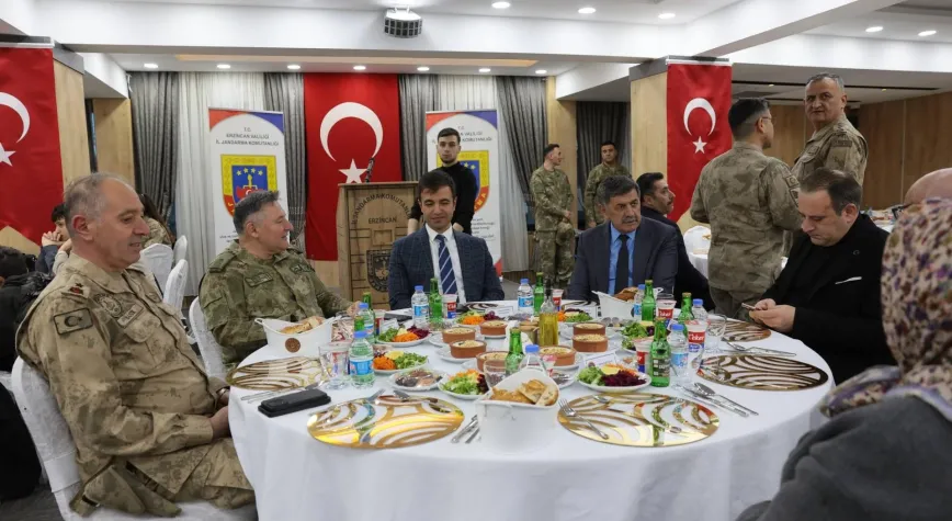 Erzincan’da Şehit Aileleri ve Gaziler İçin Anlamlı İftar Programı Düzenlendi