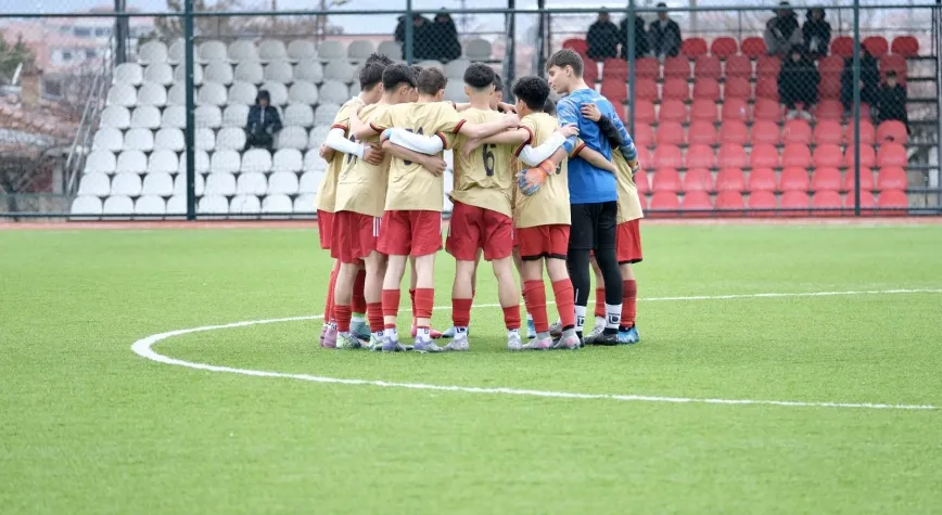 Erzincan’ın Gençleri Pes Etmedi: U15’ten İlk Puan Kaybı, U14’ten Kritik Galibiyet