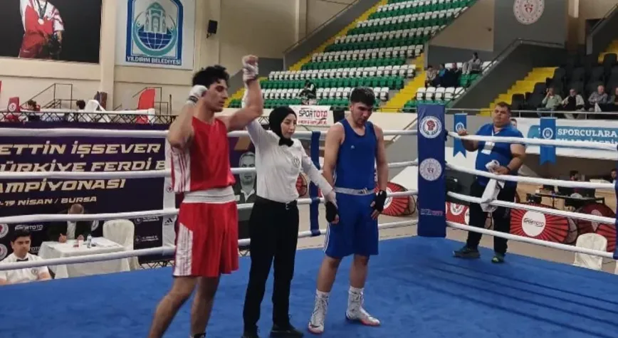 Erzincanlı Boksör Rıdvan Hasan Türkiye Üçüncüsü Oldu