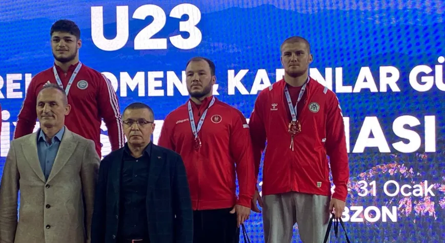 Güreşçimiz Enis Kalender Türkiye Üçüncüsü Oldu