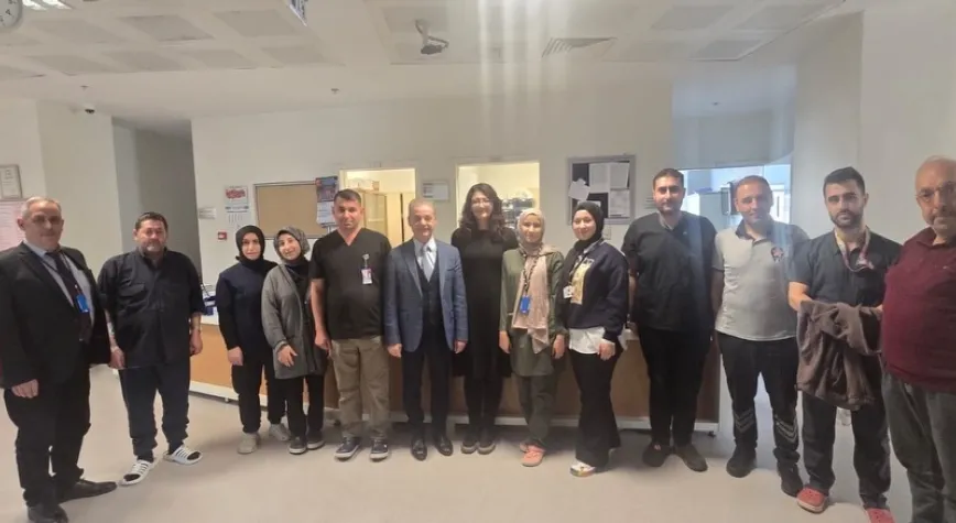 İl Sağlık Müdürü Tekin’den Hastalara ve Sağlık Çalışanlarına Ziyaret