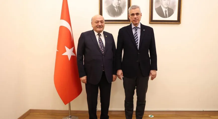 Milletvekili Karaman, Erzincan’ın Sağlık Yatırımları İçin Ankara’da Temaslarda Bulundu