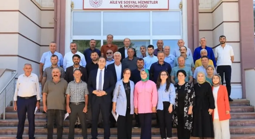 Muhtarlara Sosyal Risk Haritaları ve Aile Rehberi Sistemi Eğitimi Verildi
