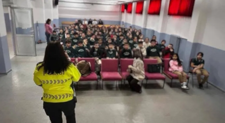Öğrencilere Kişisel Güvenlik, Siber Güvenlik ve Trafik Bilinci Eğitimi