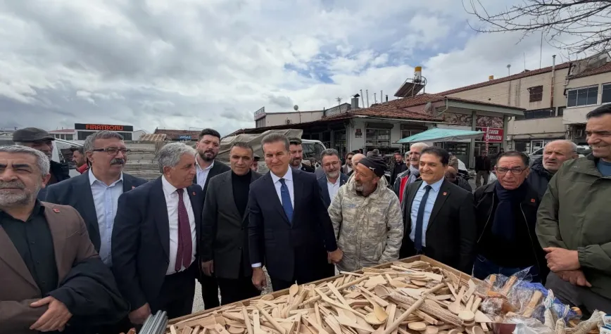 Sarıgül ve CHP Yönetimi Sahada: Esnafın Sorunları Dinlendi
