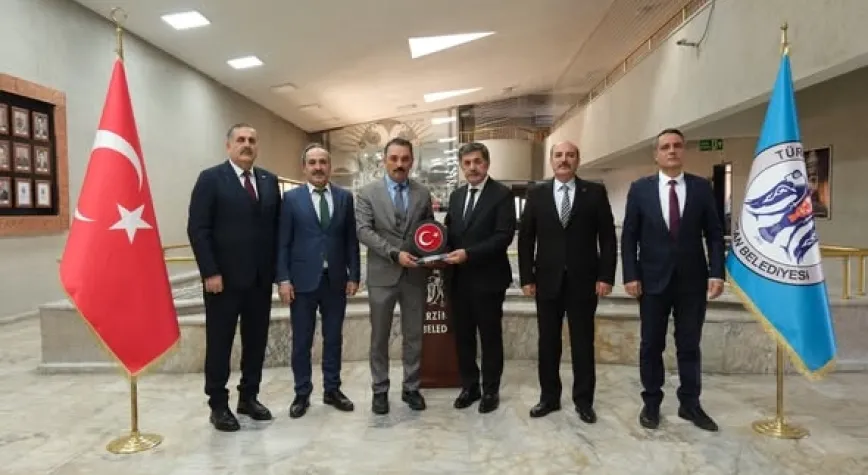 Sendika Başkanlarından Erzincan Belediye Başkanı Aksun’a Ziyaret