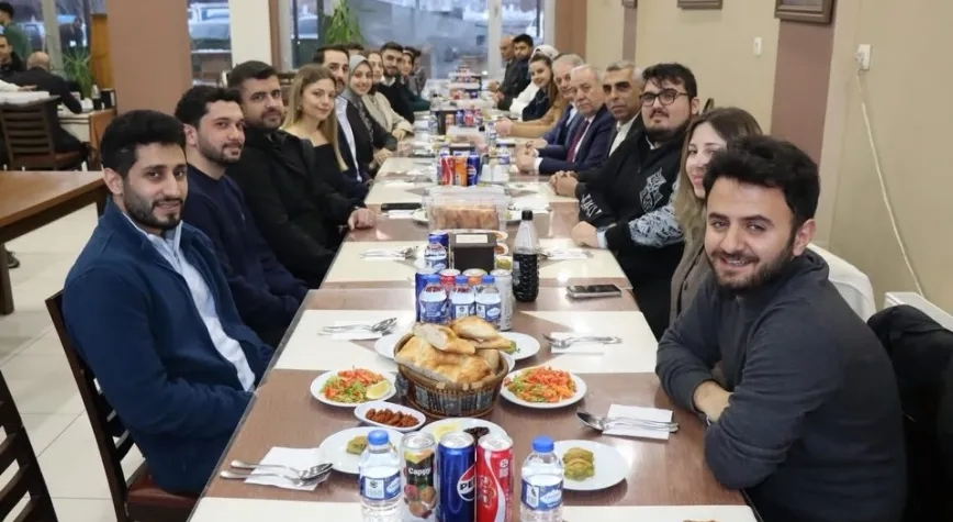 Tercan’da 14 Mart Tıp Bayramı Dolayısıyla Sağlık Çalışanlarına İftar Programı