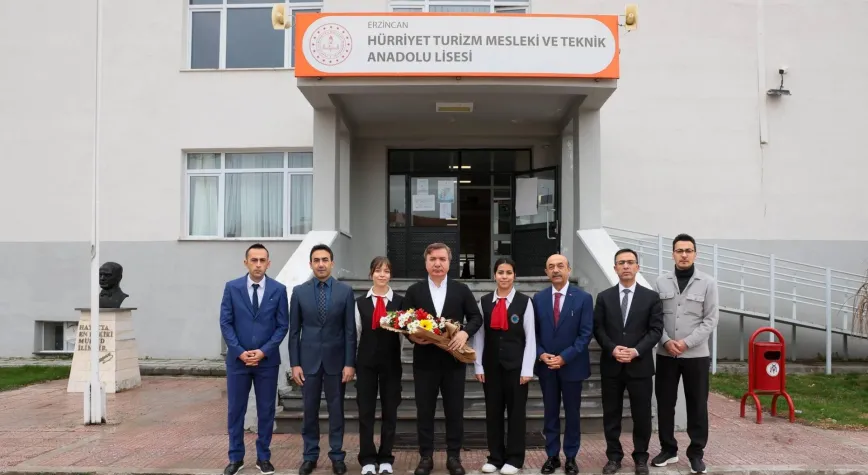 Vali Aydoğdu’dan Hürriyet Turizm MTAL’ye Ziyaret: “Öğretmenler Geleceğin Mimarlarıdır”