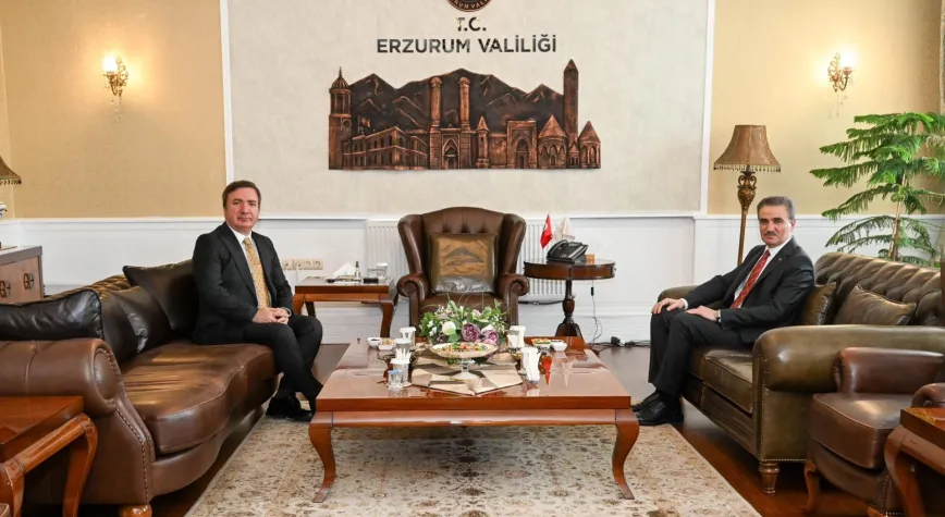Vali Aydoğdu’dan Vali Baruş’a Hayırlı Olsun Ziyareti