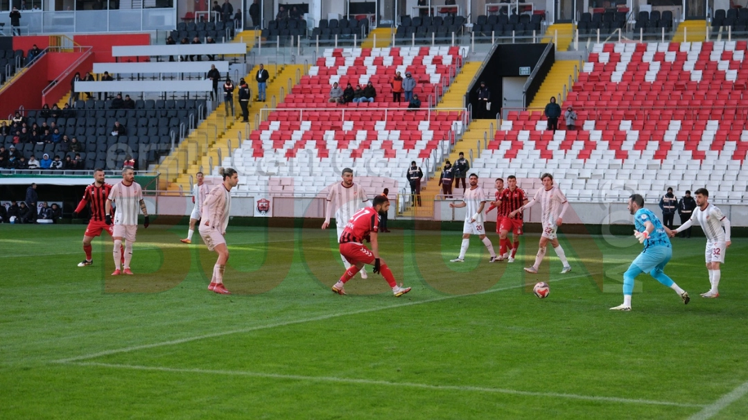 24 Erzincanspor Elazığ Maçından Kareler