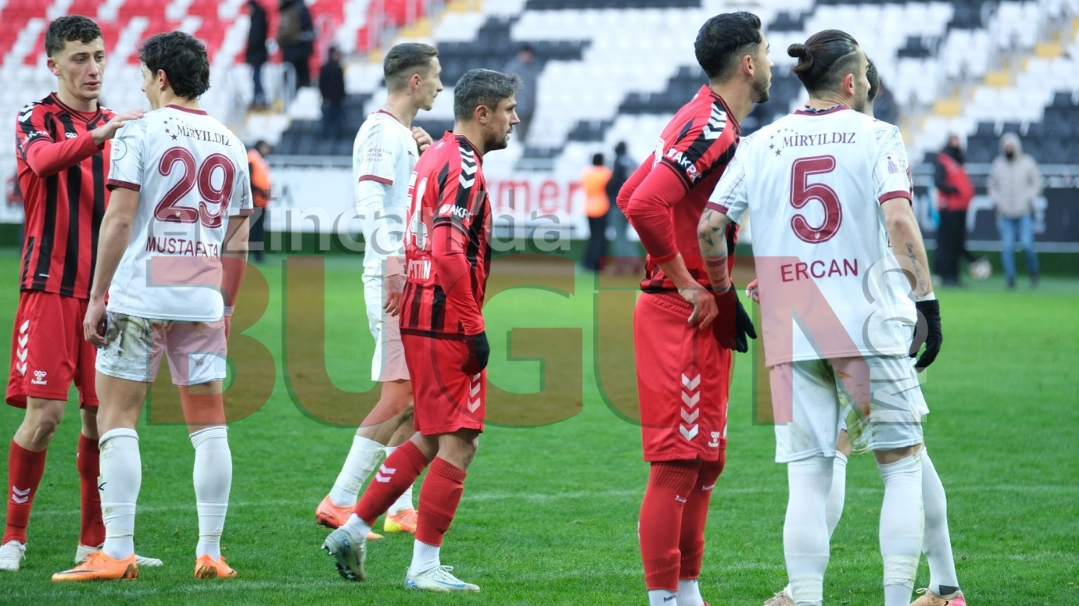 24 Erzincanspor Elazığ Maçından Kareler